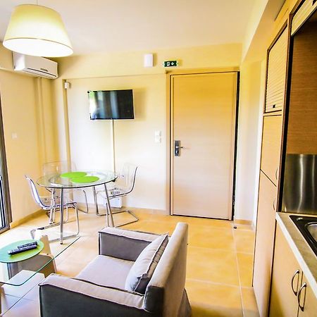Ofrynio Deluxe Apartments Ofrínio Kültér fotó
